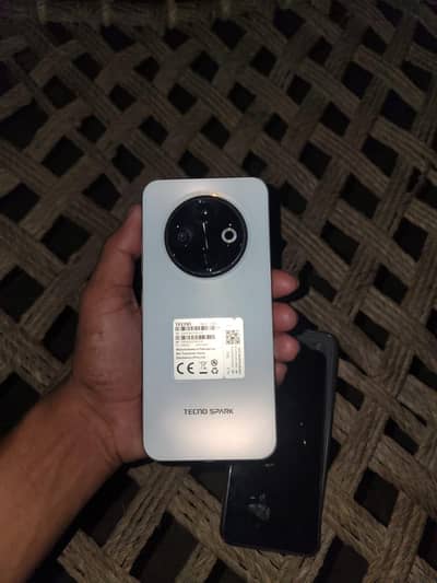 Tecno SPARK 30C