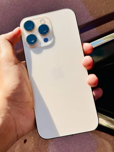 Apple iPhone 16 Pro Max