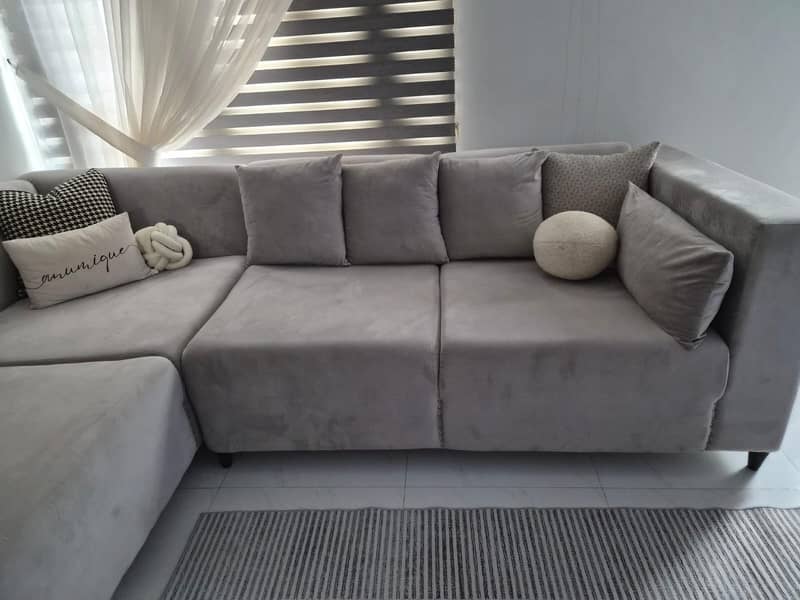 L shaped sofa excellent condition 1
