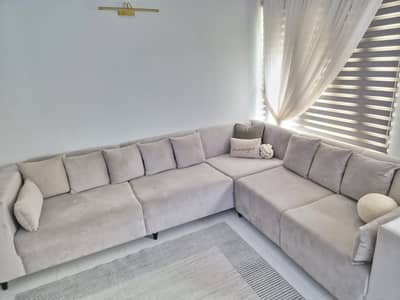 L shaped sofa excellent condition