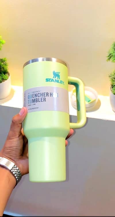 STANLEY TUMBLER