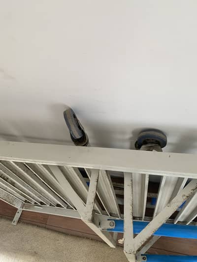 Stretcher Bed