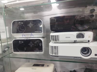 WE HAVE ALL KINDS OF PROJECTORS AVAILBLE IN DUBAI IMPORT 03152965654