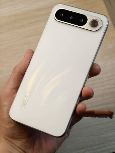 realmee 16 5G new model