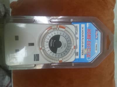 Automatic ON and OFF Programmable Timer Smart plugs