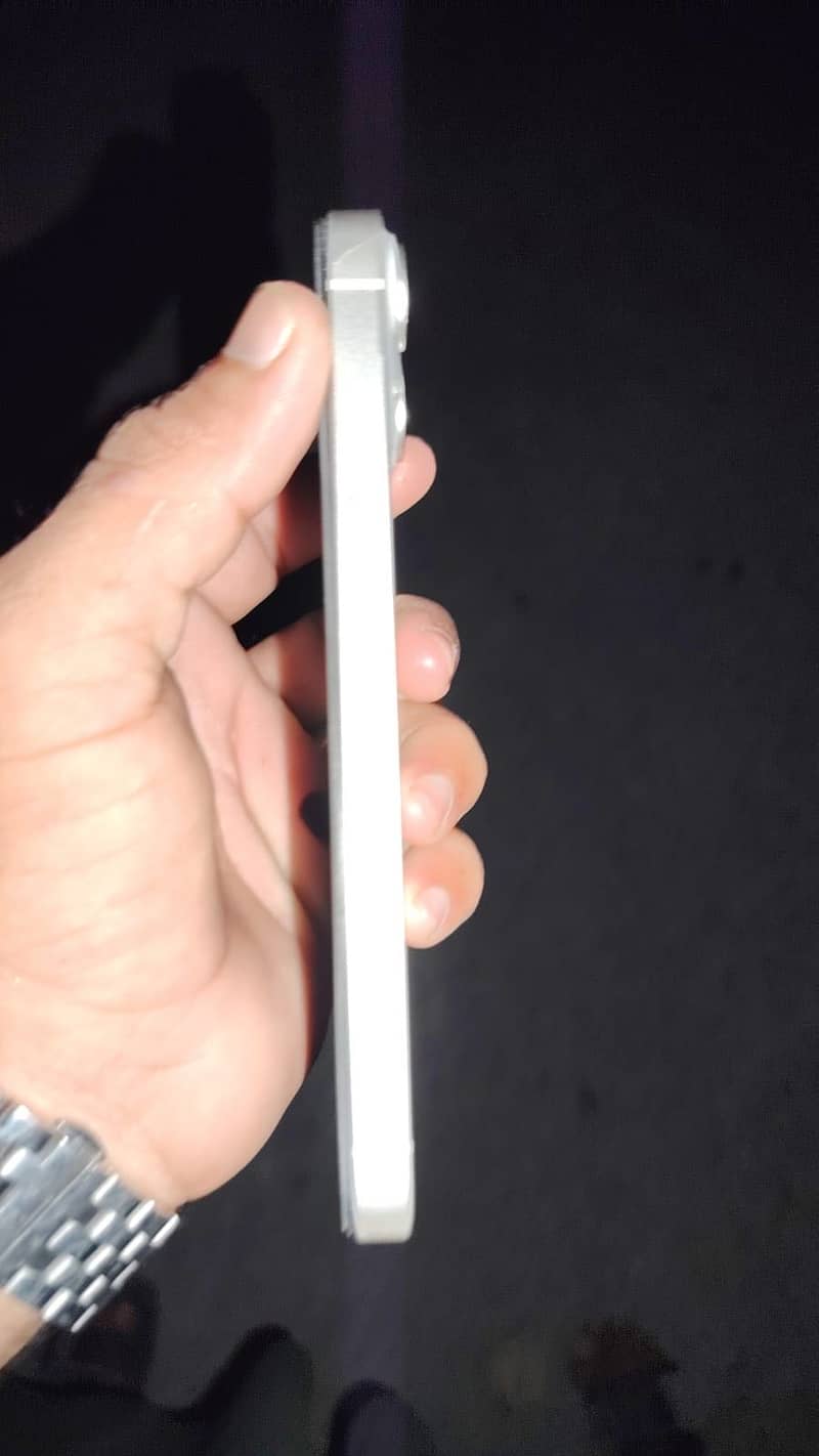 Apple iPhone 14 1