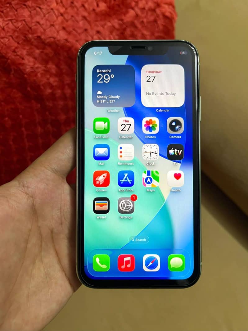 Apple iPhone 11 3