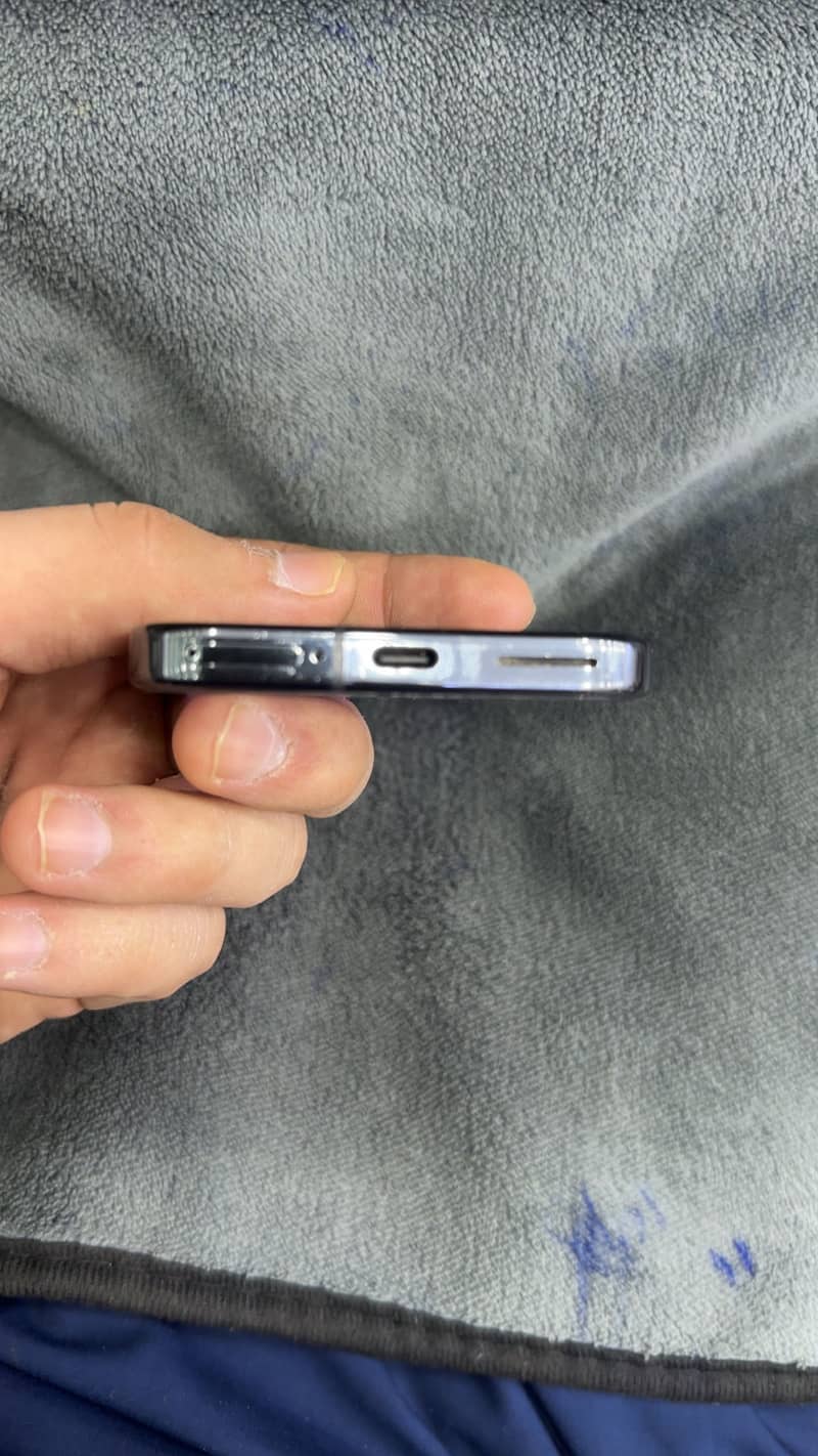 Google Pixel 9 Pro 4