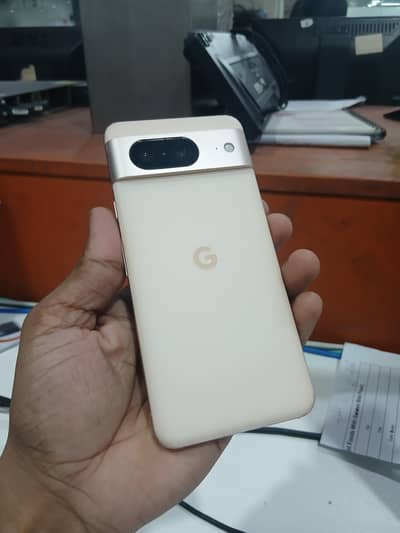 Google Pixel 8