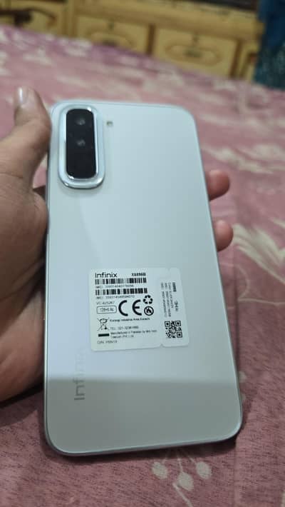 INFINIX HOT 70 OPEN BOX 6/128 OFFICIAL PTA APPROVED DUAL SIM 12 MONTHS