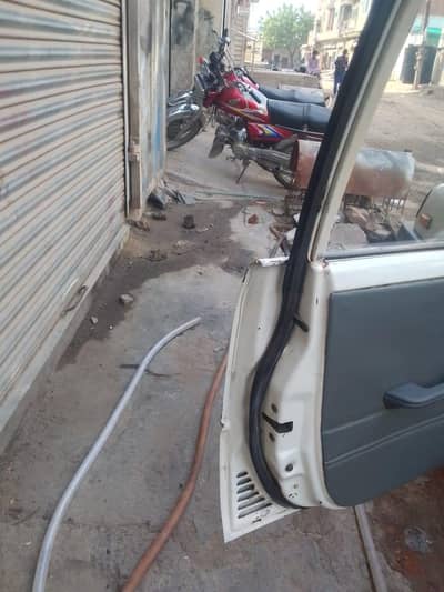 Suzuki Khyber