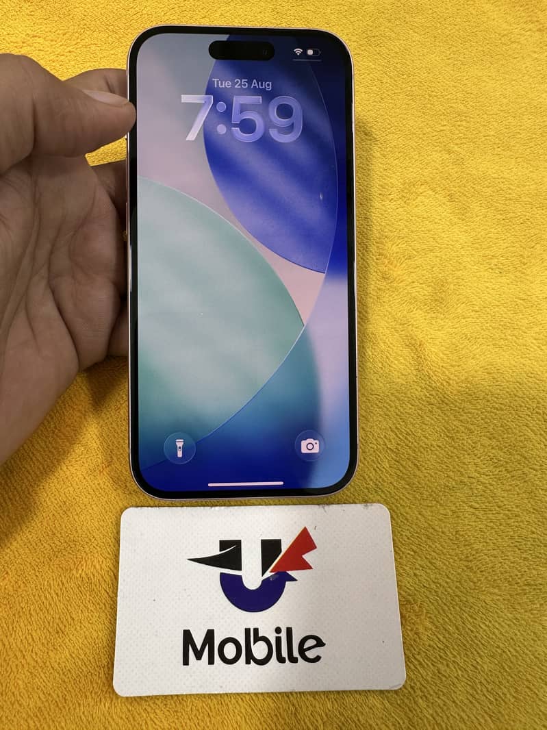 Apple iPhone 15 6
