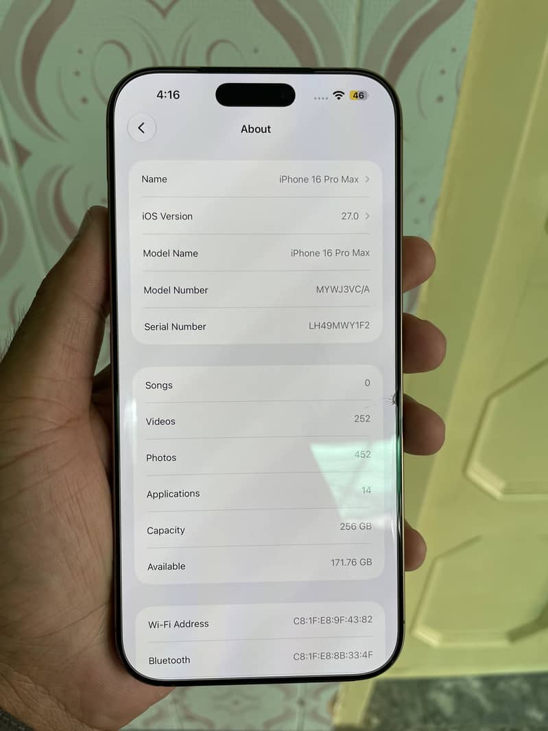 Apple iPhone 16 Pro Max 8