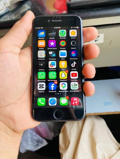 Apple iPhone 8