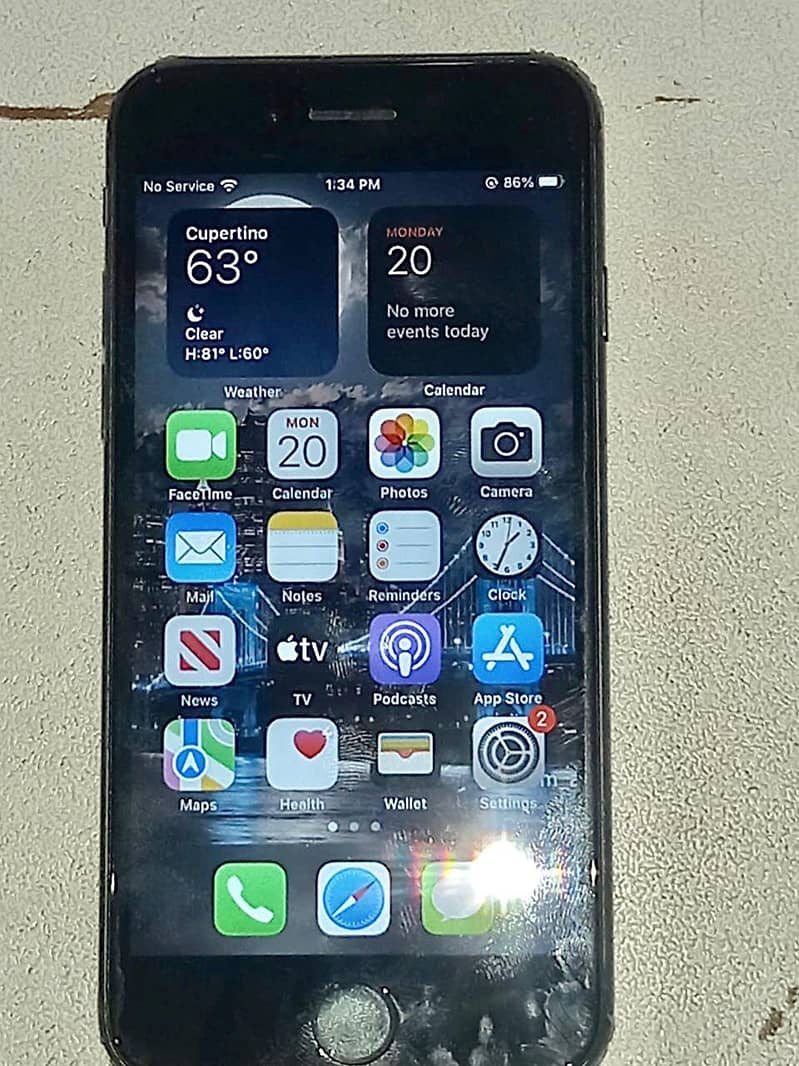 Apple iPhone 7 Plus 0