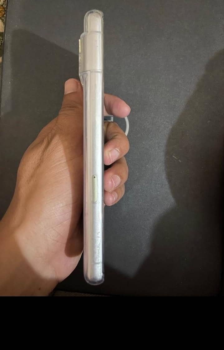 Google Pixel 7 3