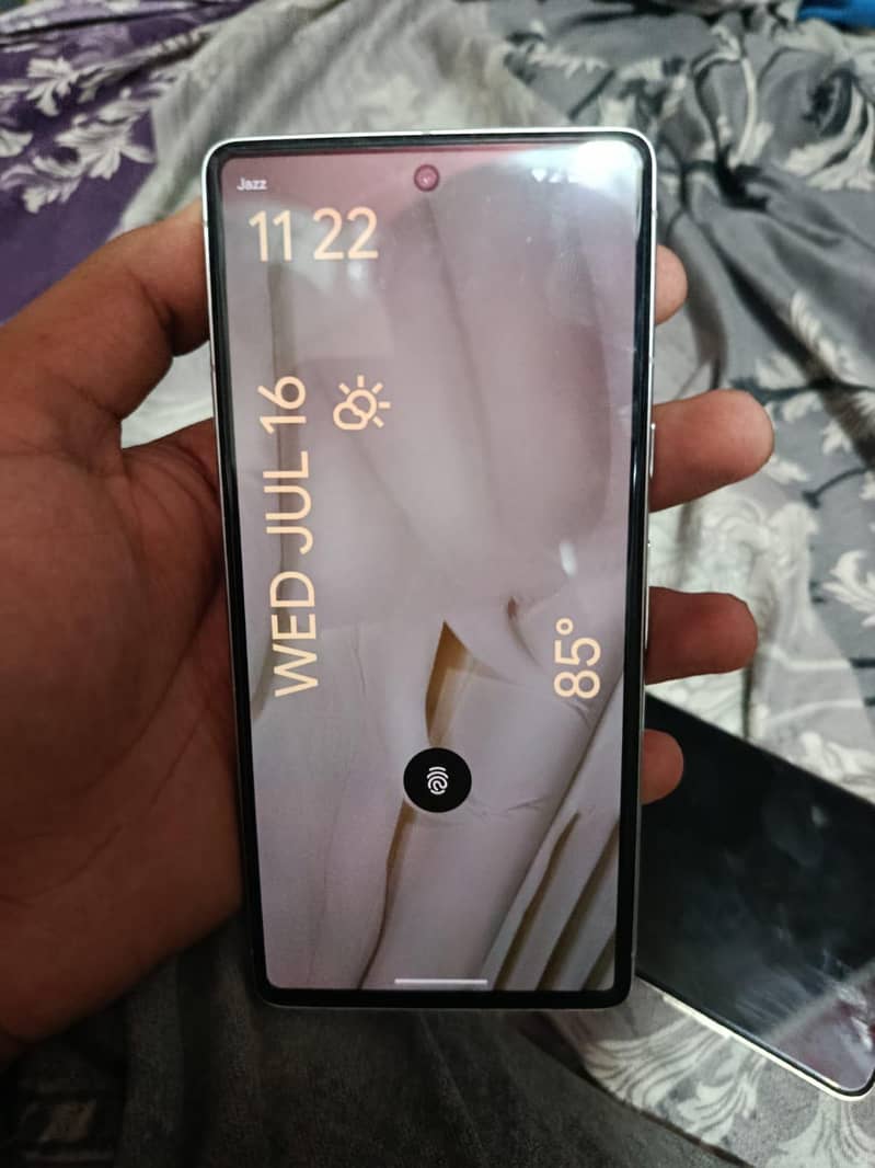 Google Pixel 7 5