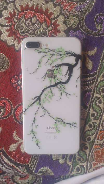 Apple iPhone 8 Plus