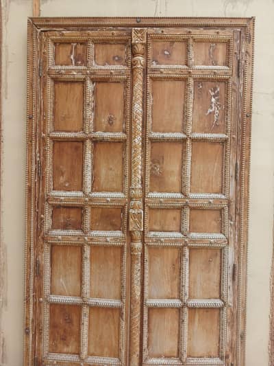 pure shesham Designed wood door for Haveli