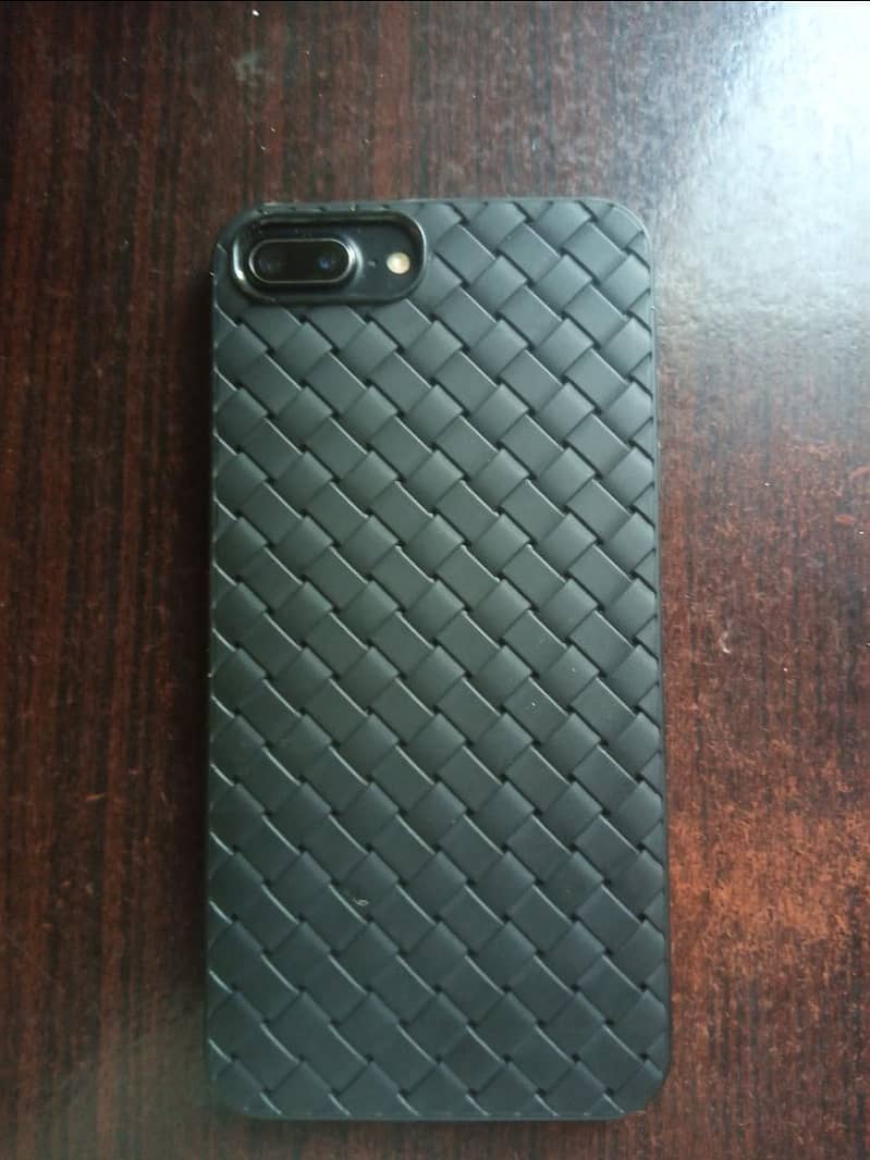 Apple iPhone 7 Plus 0