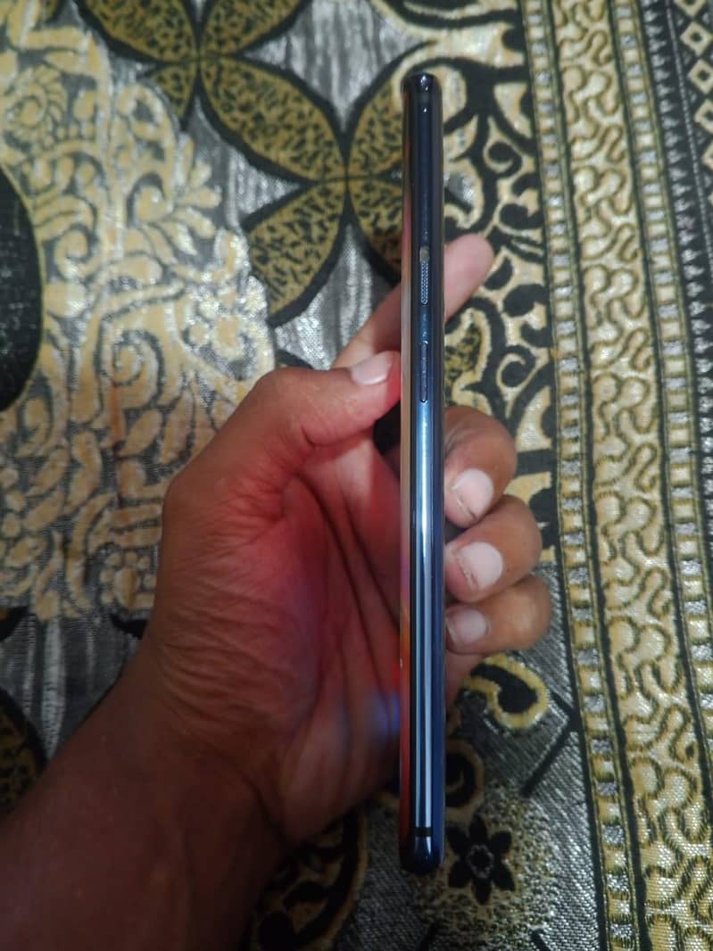 One Plus 7 Pro 3