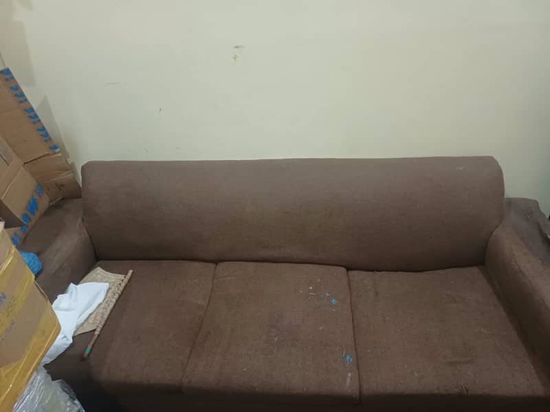 3 seater sofa 0