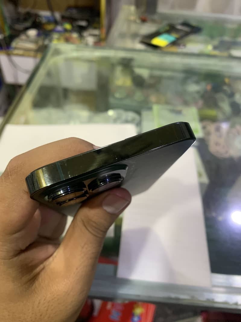 Iphone 13 pro mdm 4