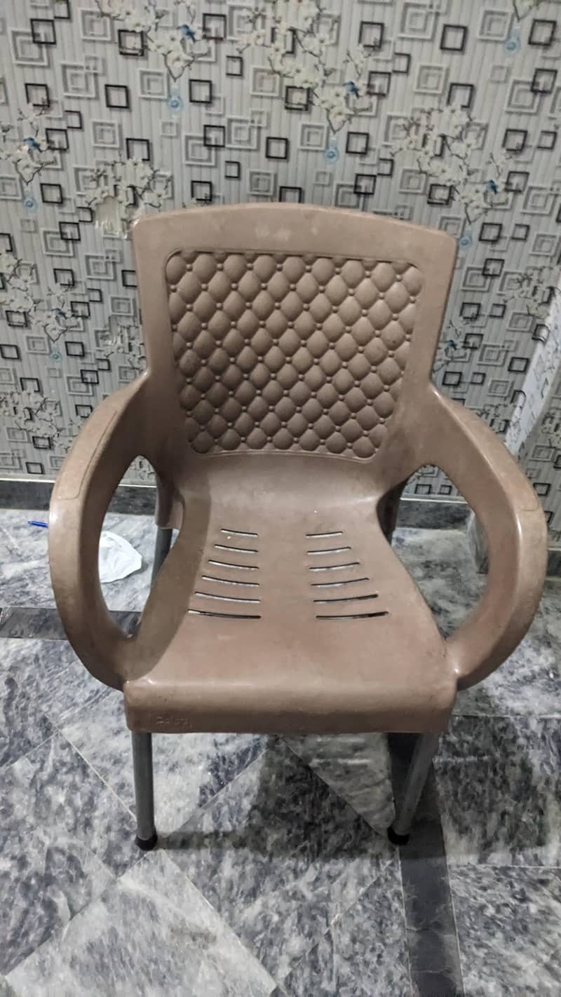 Chair 0