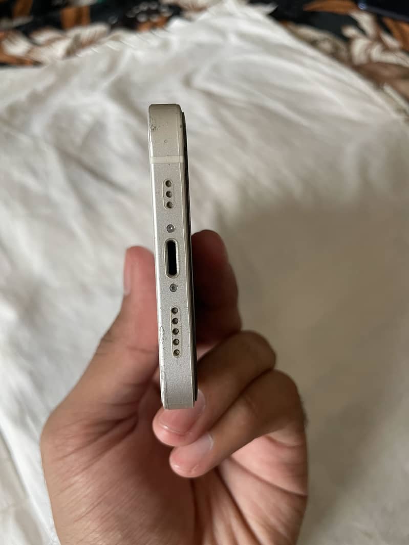 Apple iPhone 12 5