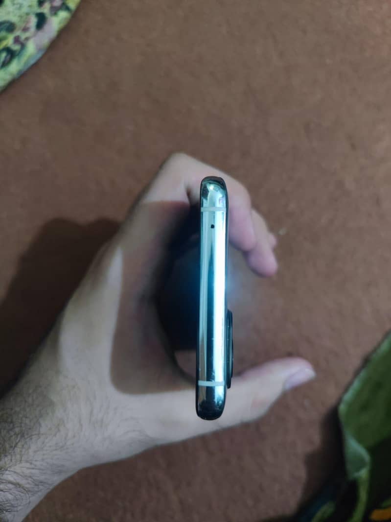 One Plus 9 Pro 8/256 4