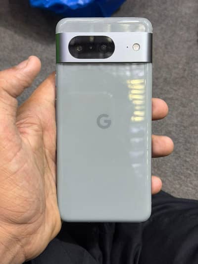 Google Pixel 8