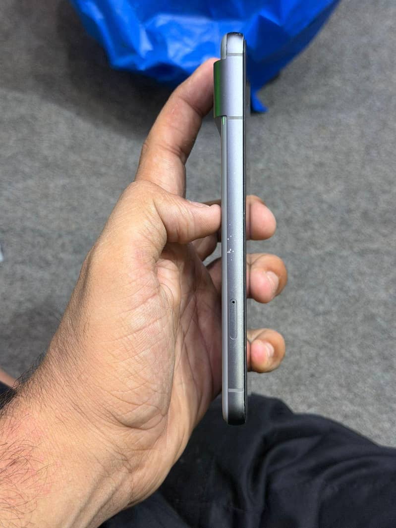 Google Pixel 8 3