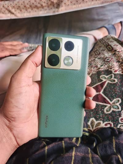 Infinix Note 40 Pro