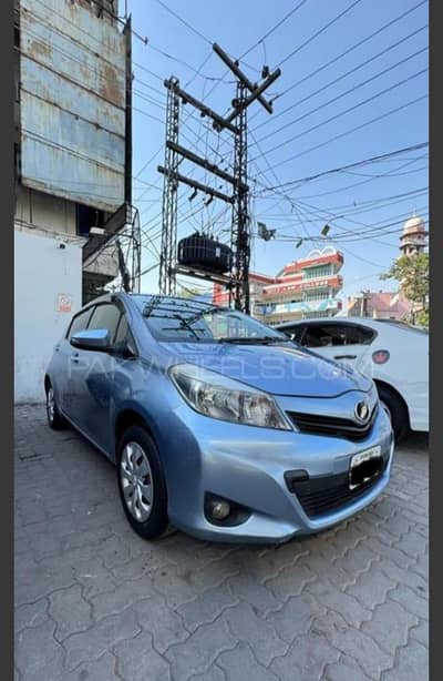 Toyota Vitz 2013