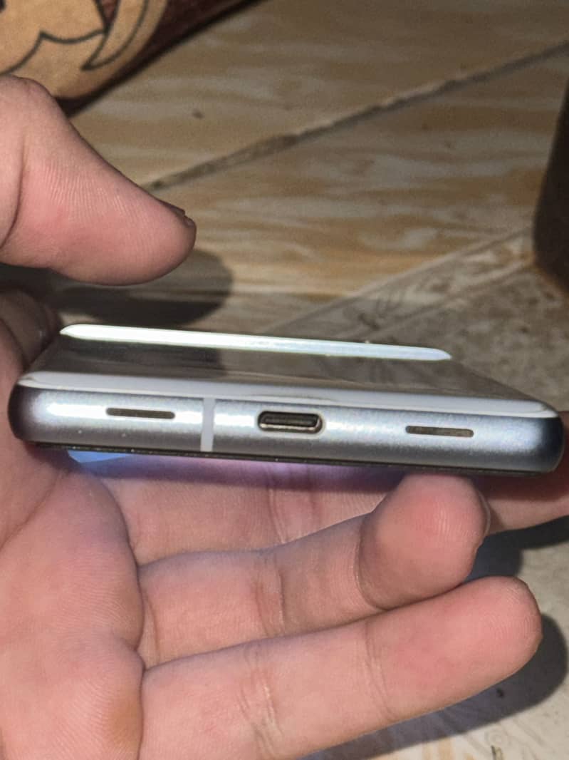 Google Pixel 7a 4