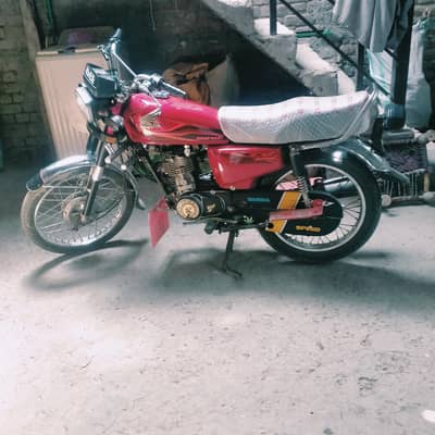 engine new Honda CG 125 2017 model 40km