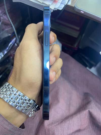 Apple iPhone 12 Pro