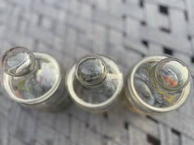 Jar for sale bilkul new ha