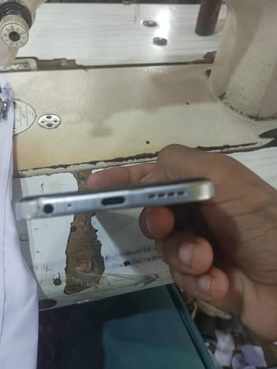 Infinix Hot 6