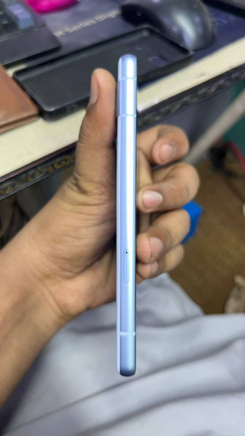 Google Pixel 7a 5