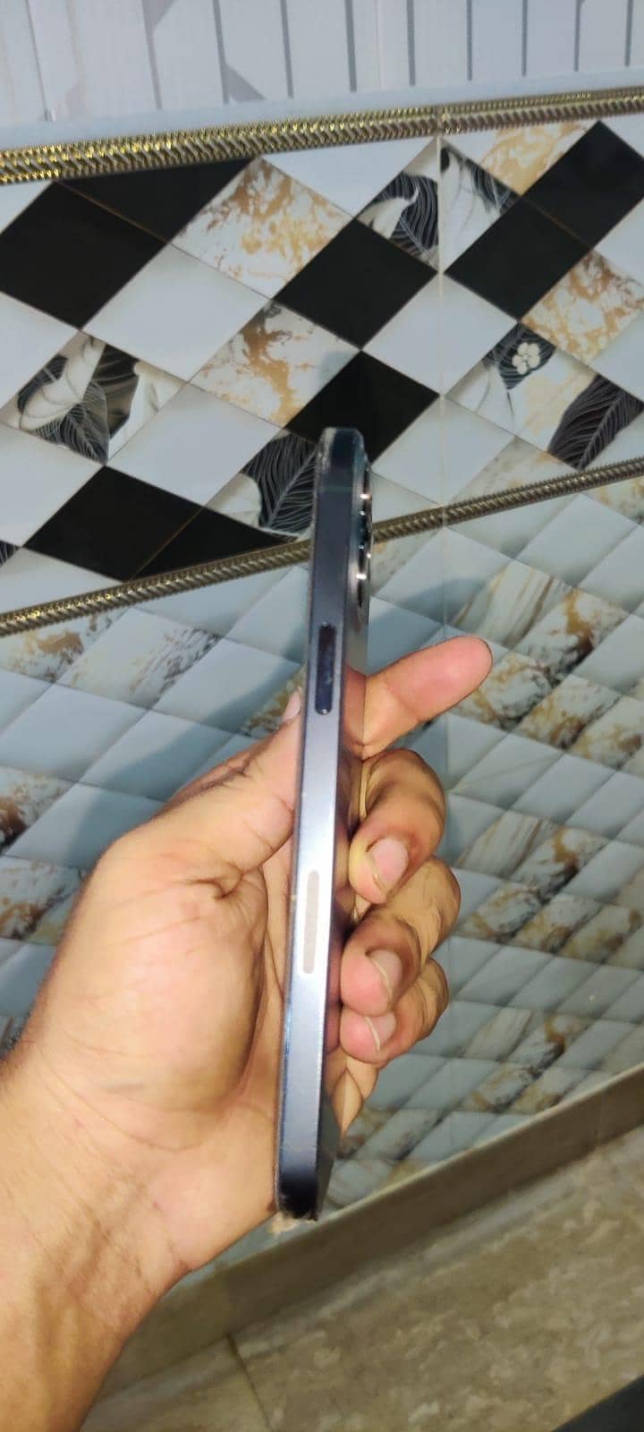 Apple iPhone 12 Pro Max 1