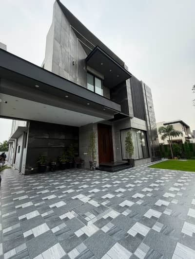 NEAR DHA RAYA 1 KANAL FULLY FURNISHED HOUSE FOR SALE PHASE 7