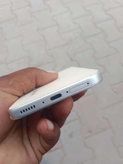 Vivo y 500 8/ 256 5 days used /03069592935