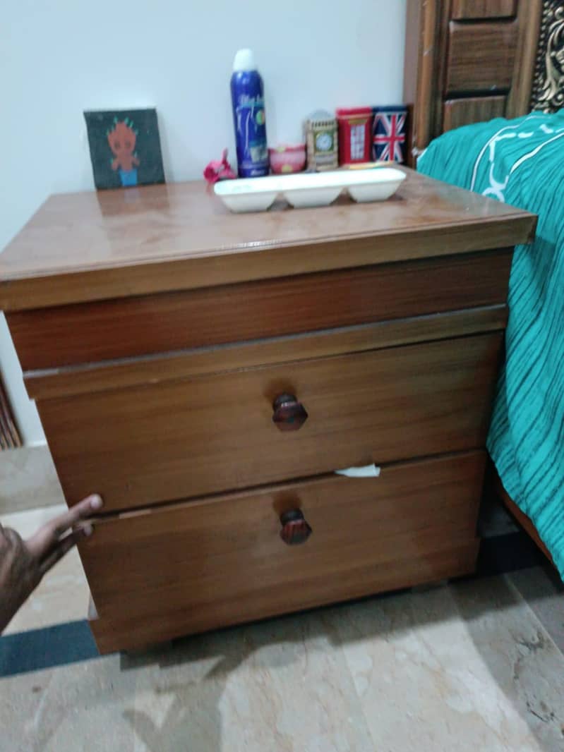 this is Complete bed set 3