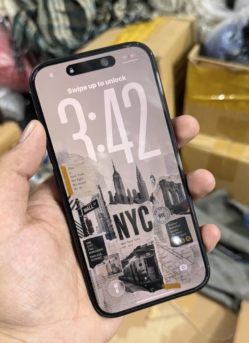 IPhone 16 JV 3