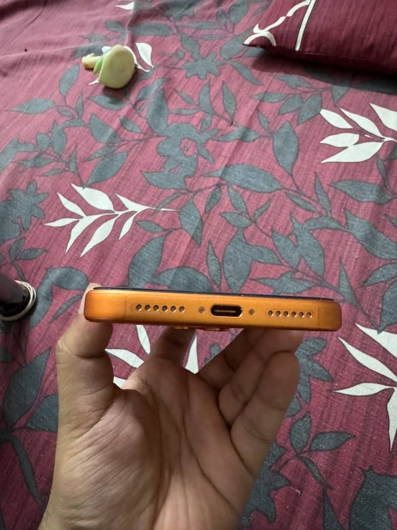 Apple iPhone 17 Pro Max 5
