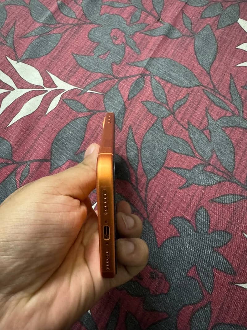 Apple iPhone 17 Pro Max 7