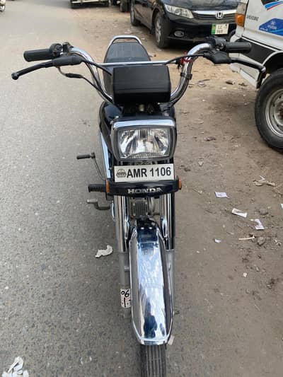 Honda CD 70 2023