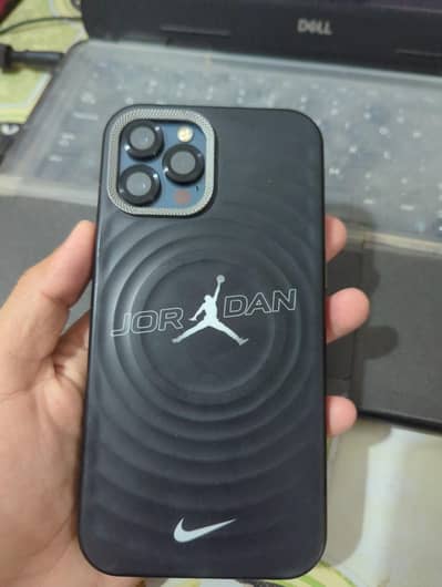 iphone 12 pro max  jv