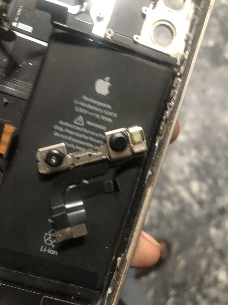 Apple iPhone 12 2